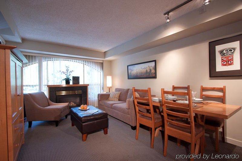 Whistler Village Centre By Elevate Vacations Екстериор снимка